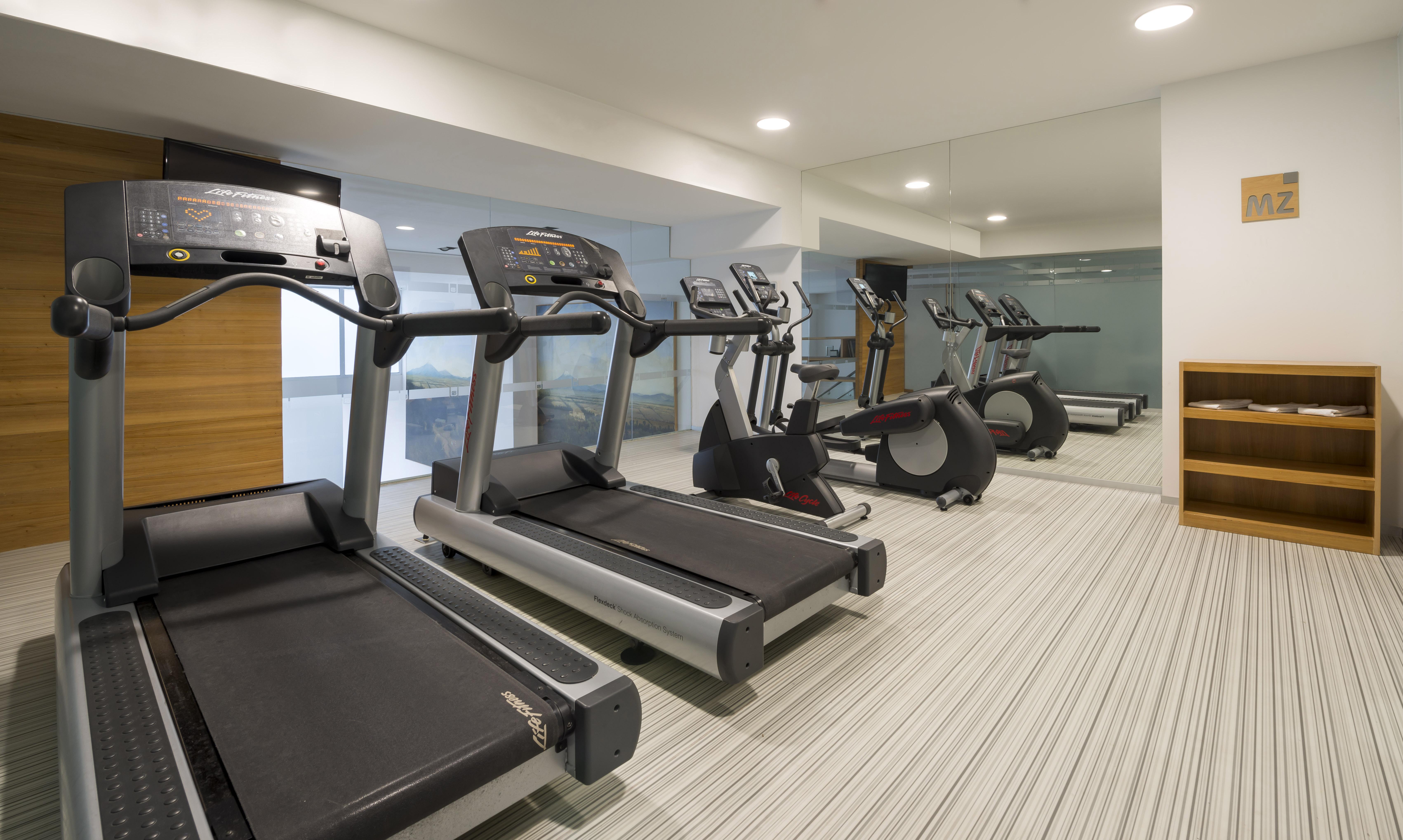 Camino Real Puebla Angelopolis Hotel Exterior photo The gym at the hotel