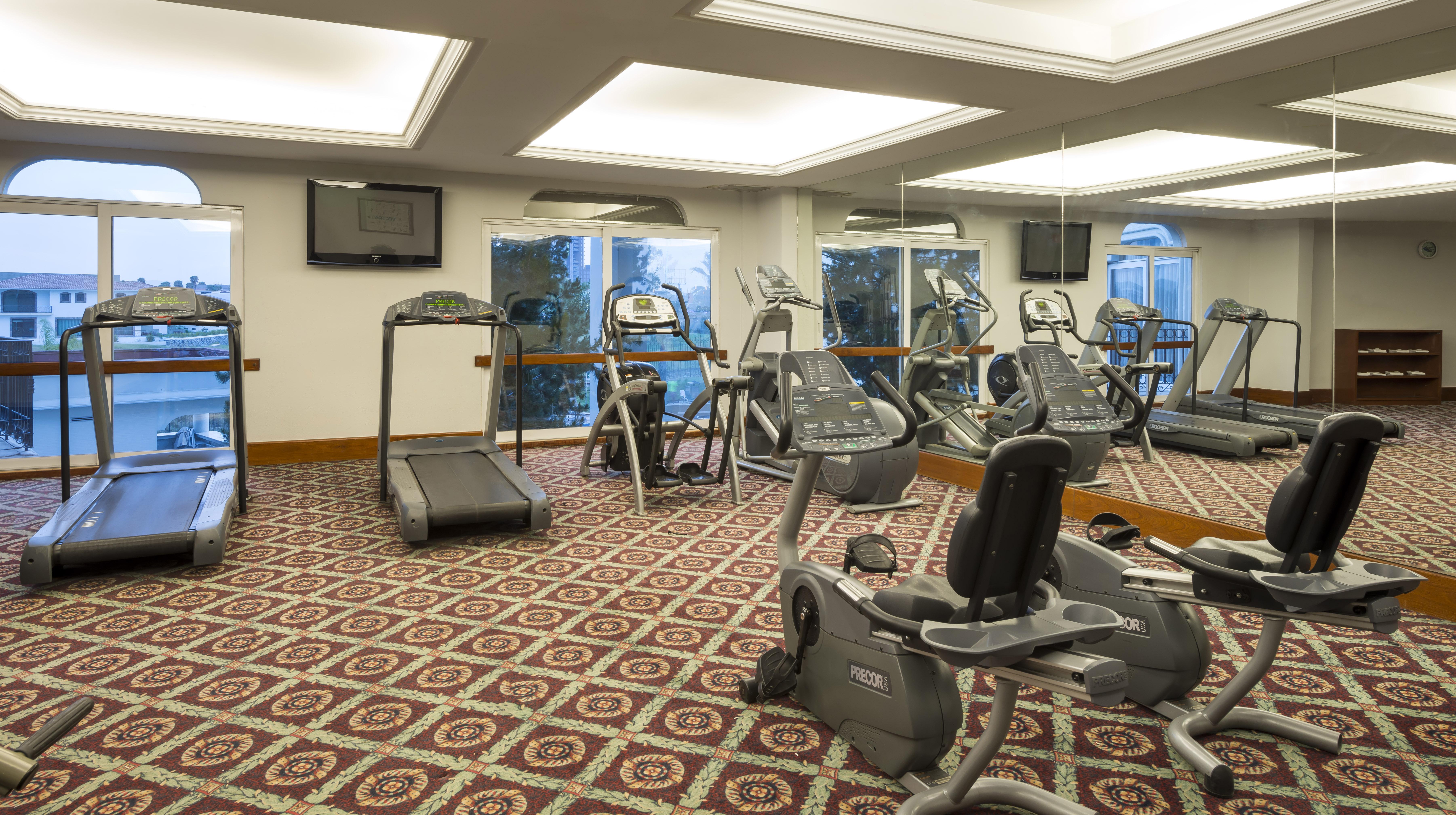 Camino Real Puebla Angelopolis Hotel Exterior photo The gym at the hotel