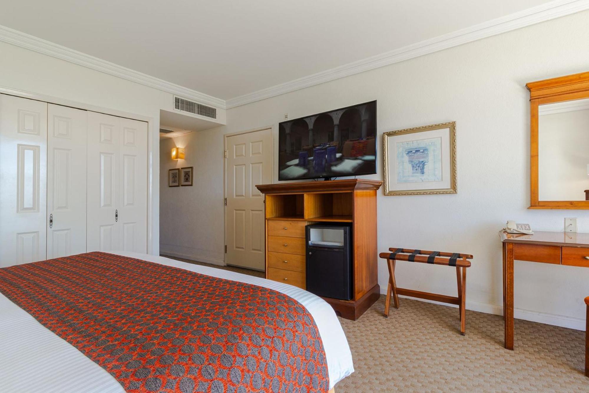 Camino Real Puebla Angelopolis Hotel Exterior photo A room at the Hilton San Diego Bayfront
