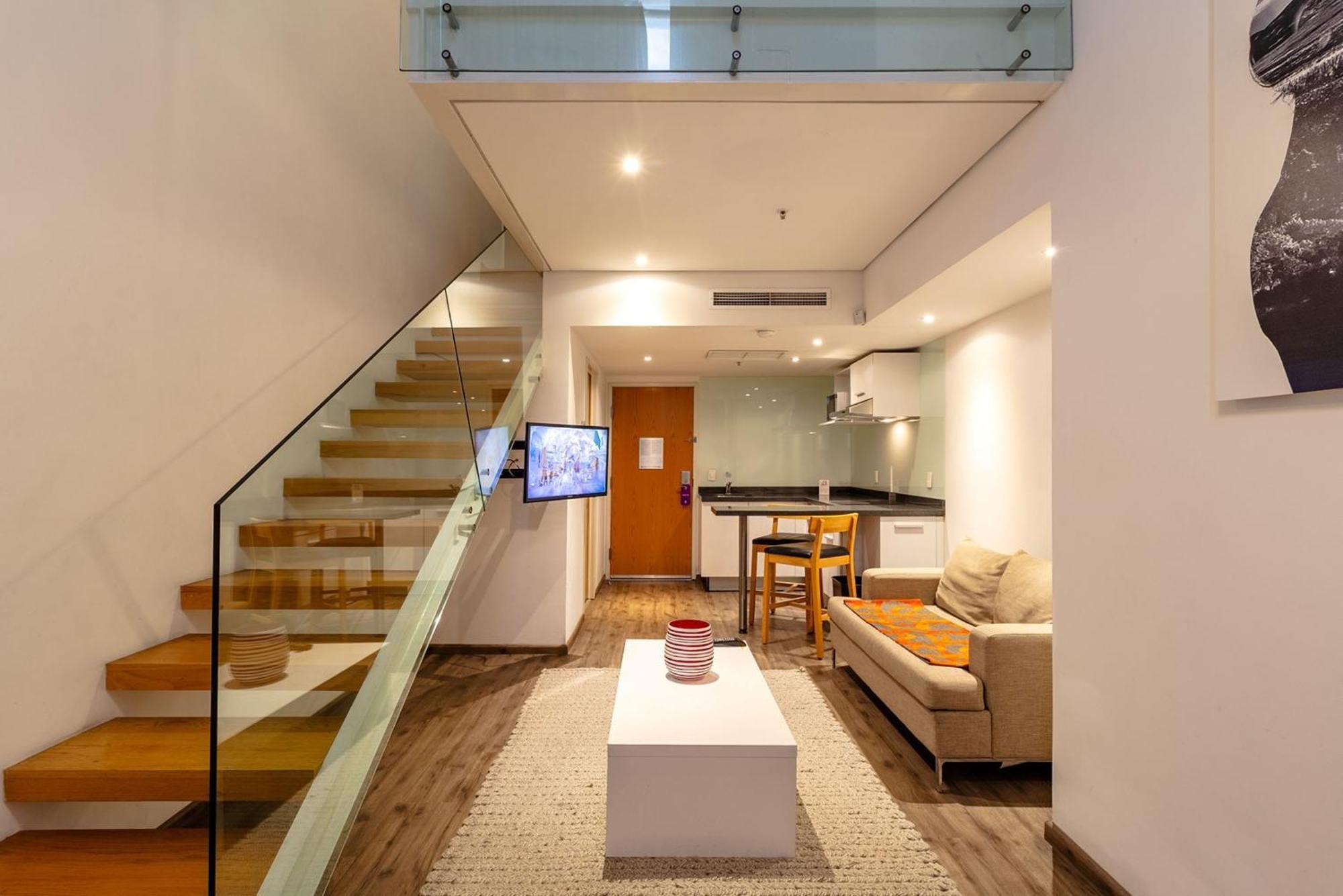 Camino Real Puebla Angelopolis Hotel Exterior photo A duplex apartment at The Met