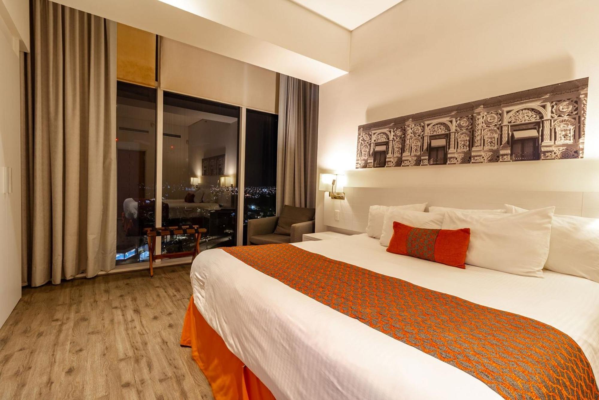 Camino Real Puebla Angelopolis Hotel Exterior photo Deluxe Room
